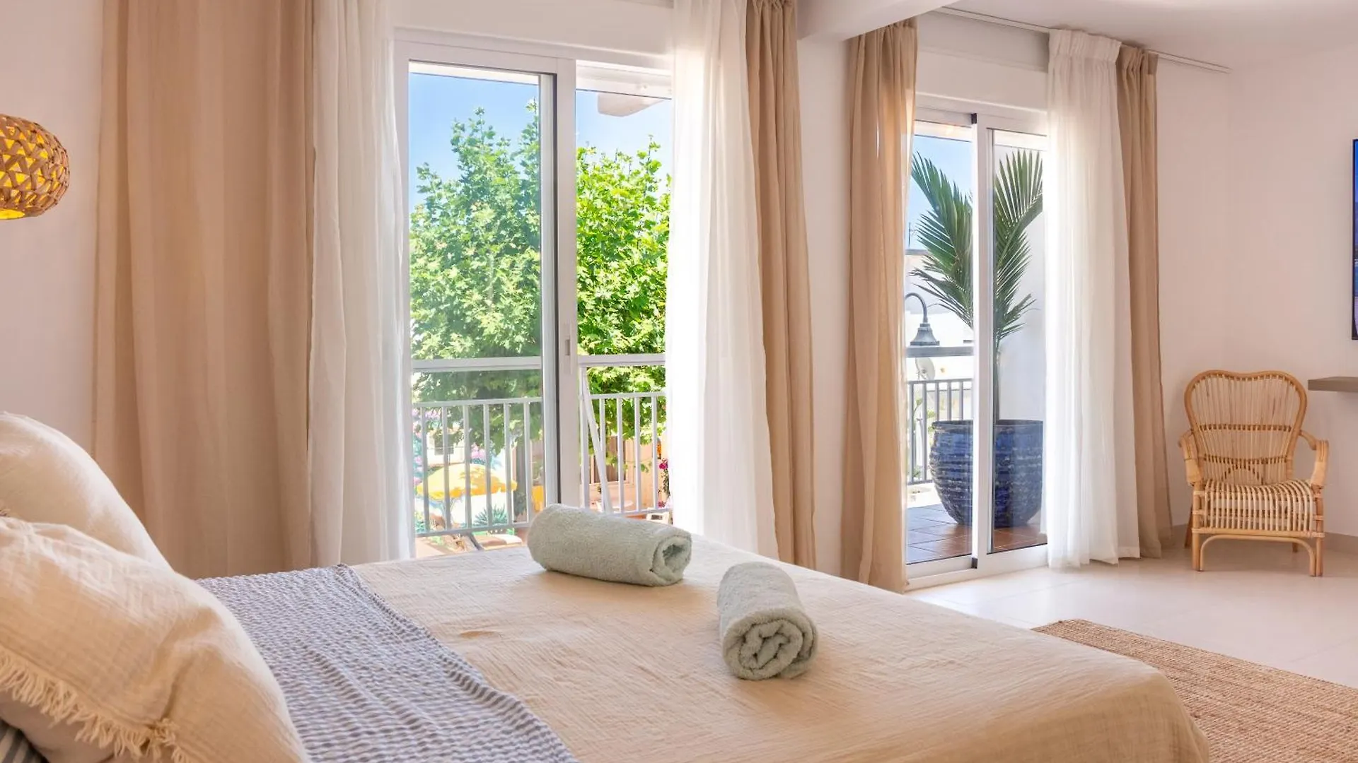 La Familia Beach Houses La Cala La Cala De Mijas Hiszpania