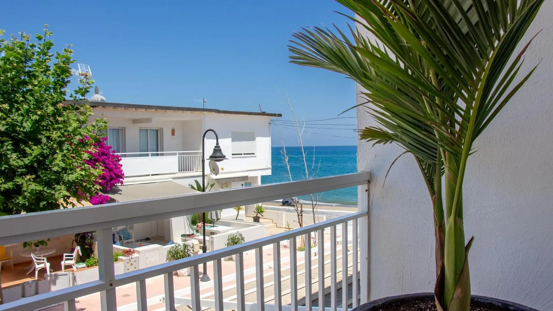 La Familia Beach Houses La Cala La Cala De Mijas 0*,